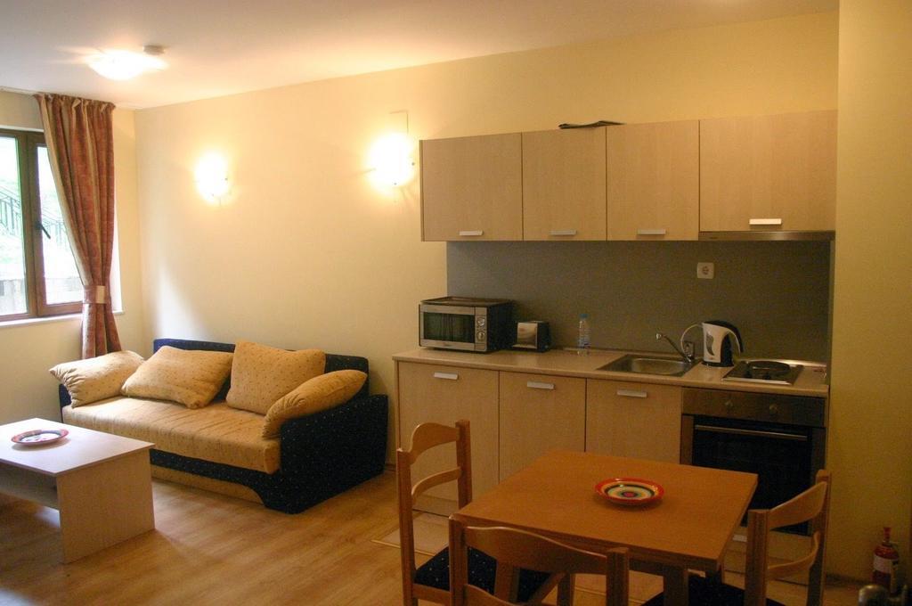 The Castle Complex - Apartment 401 Pamporovo Room photo